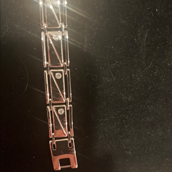 Stainless Steel Mens Crystal Accent link Bracelet 9 inch Length - Picture 2 of 3